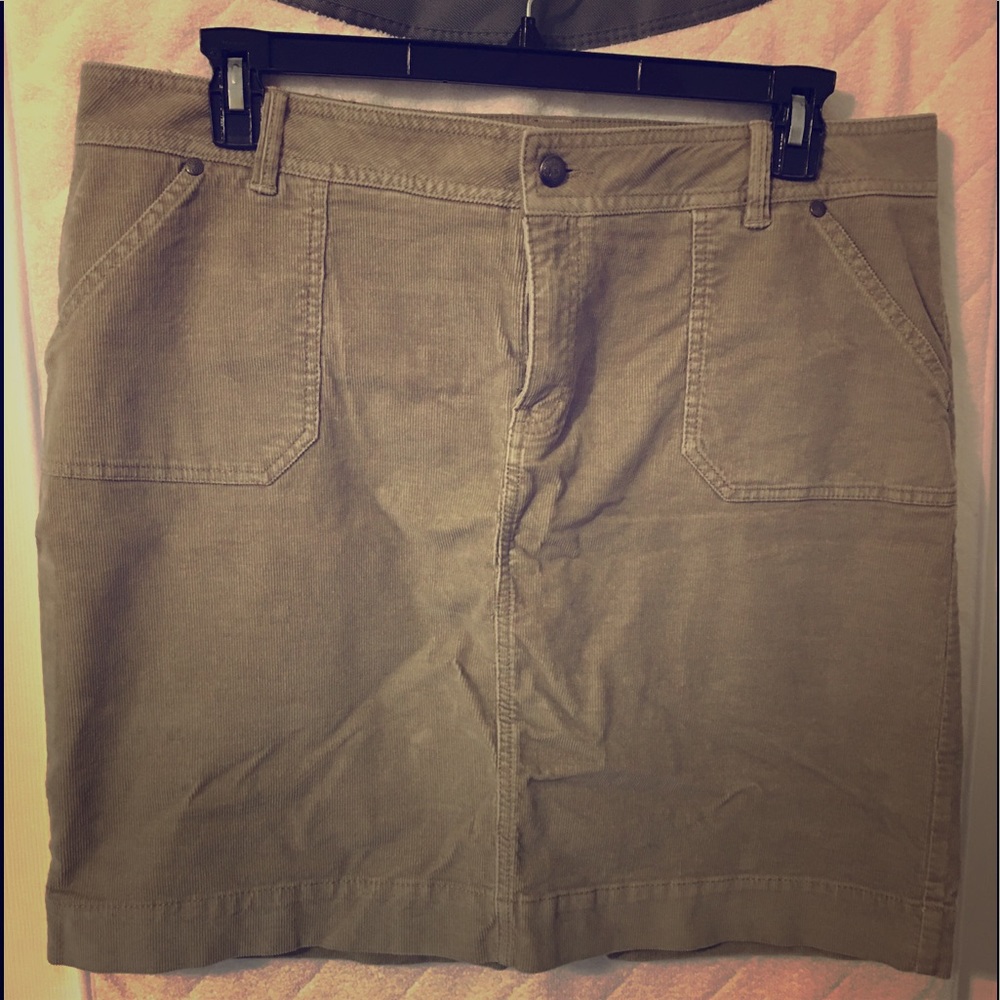 Skirt